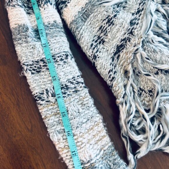 Bethany Mota Bohemian Fringe Cardigan - Size Small - Picture 10 of 13